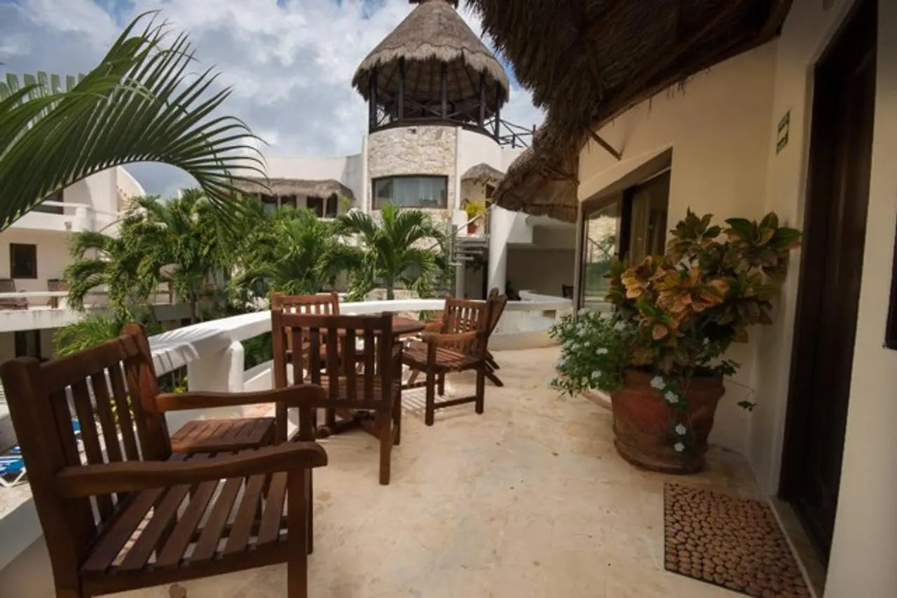 Apartamento Blue Palms Suites, Pool Onsite, Steps To The Beach & 5Th Ave Playa del Carmen