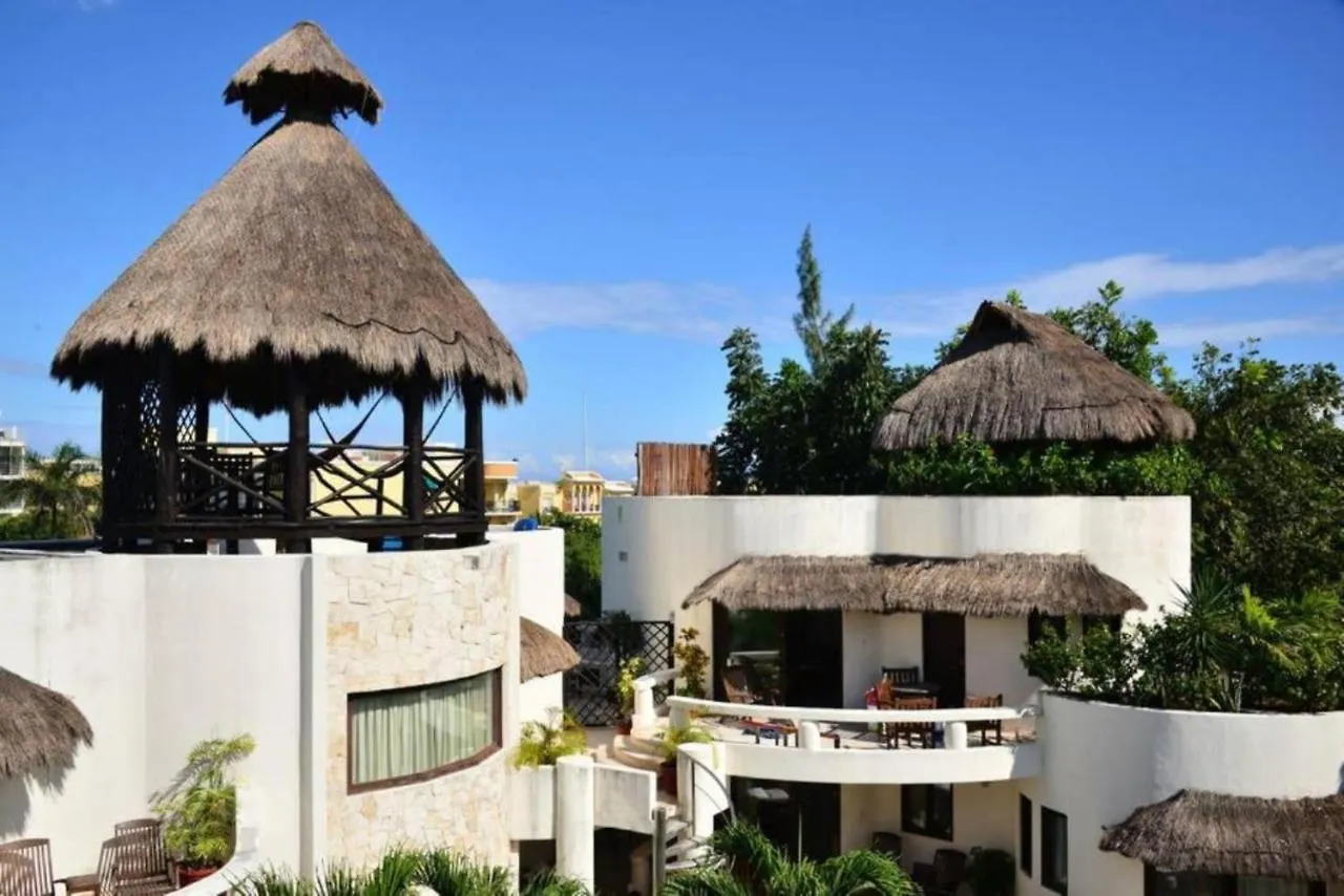 Blue Palms Suites, Pool Onsite, Steps To The Beach & 5Th Ave Playa del Carmen Apartamento