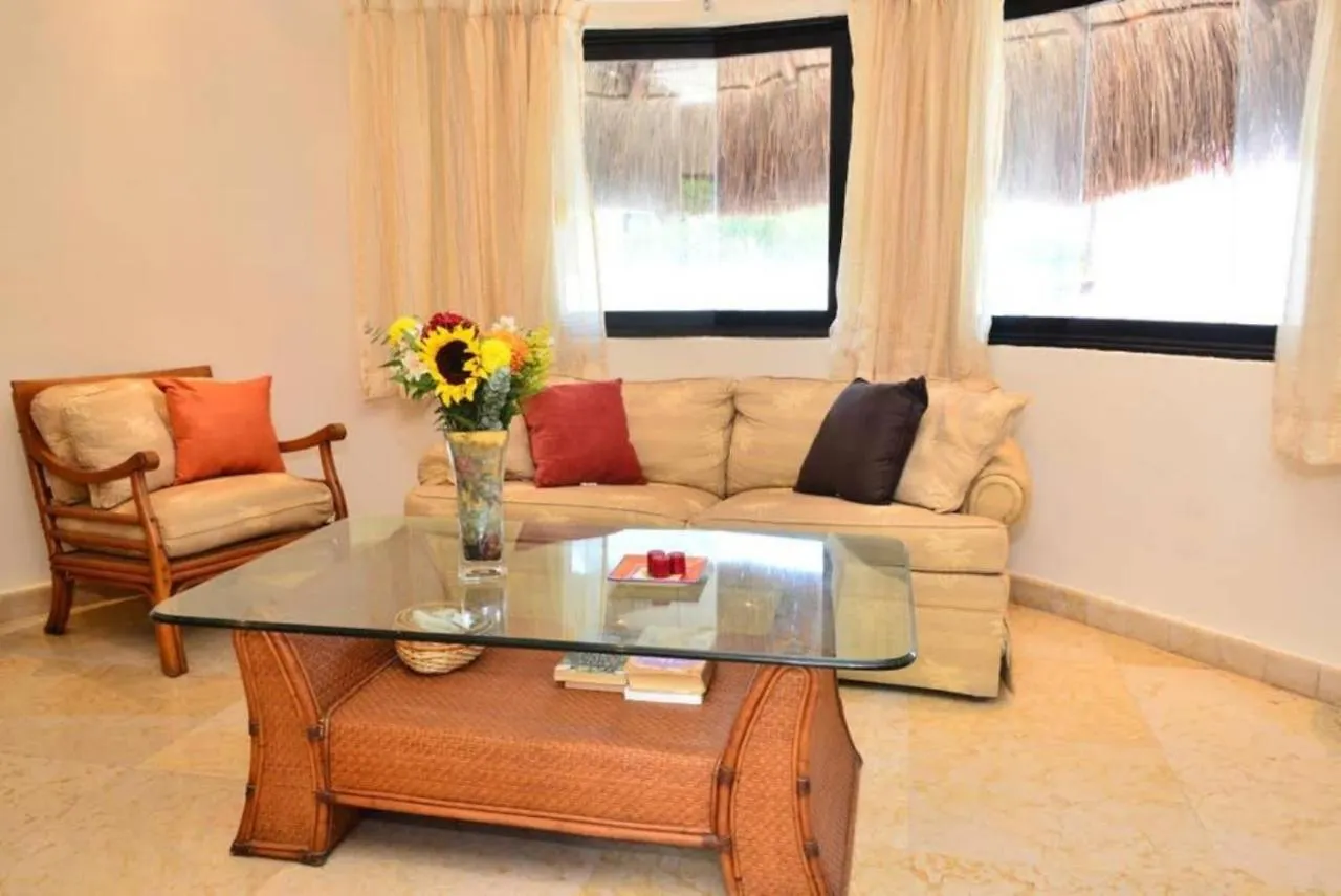 Blue Palms Suites, Pool Onsite, Steps To The Beach & 5Th Ave Playa del Carmen