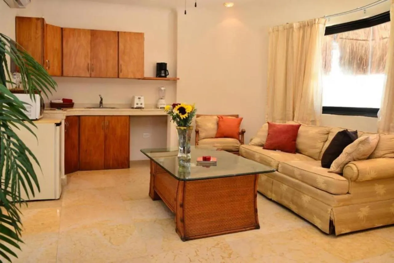 Apartment Blue Palms Suites, Pool Onsite, Steps To The Beach & 5Th Ave Playa del Carmen