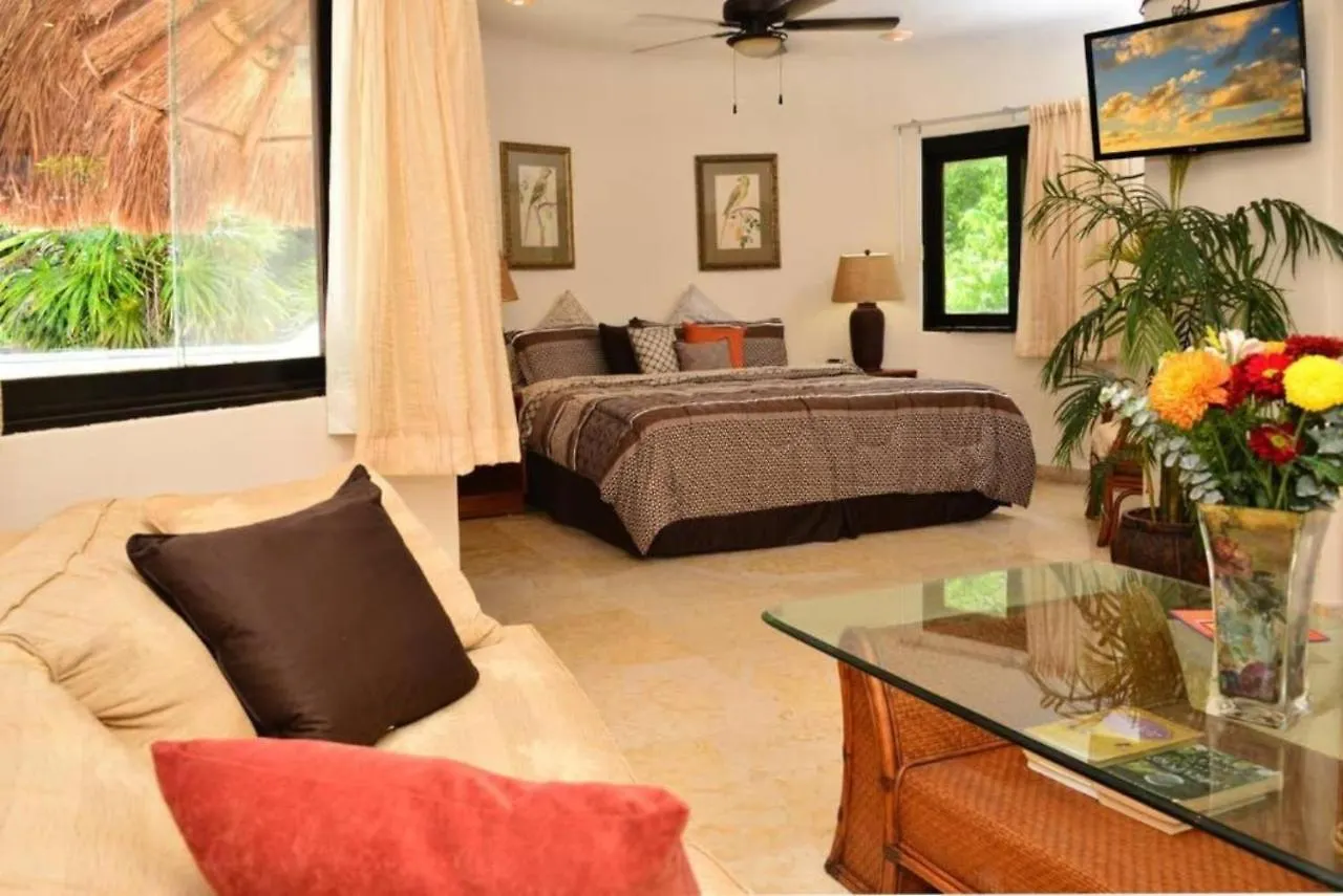 Blue Palms Suites, Pool Onsite, Steps To The Beach & 5Th Ave Playa del Carmen
